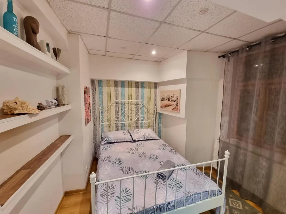 Centrul Vechi Old Apartments In 부쿠레슈티 0*,  루마니아